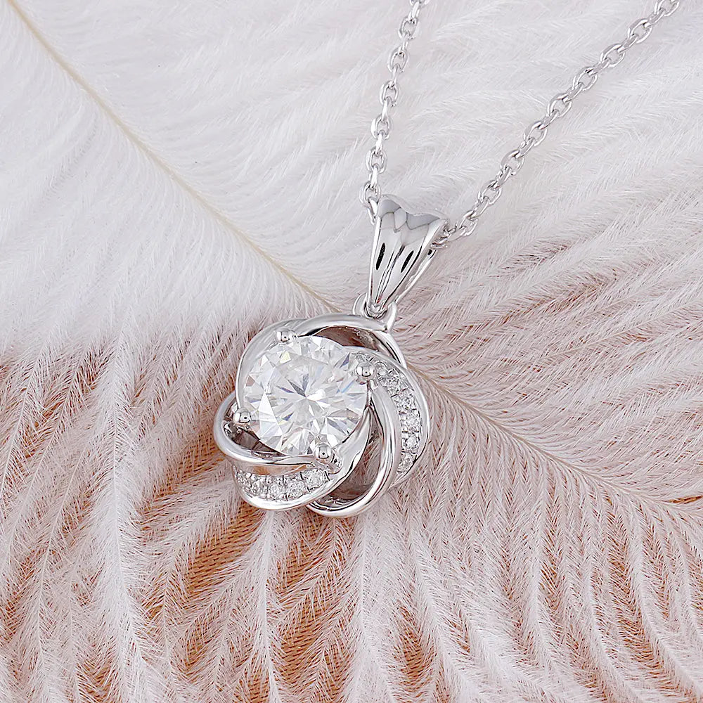 14k White Gold Moissanite Necklace for Her 1ct Center Stone Moissanite Engagement Rings & Jewelry | Luxus Moissanite