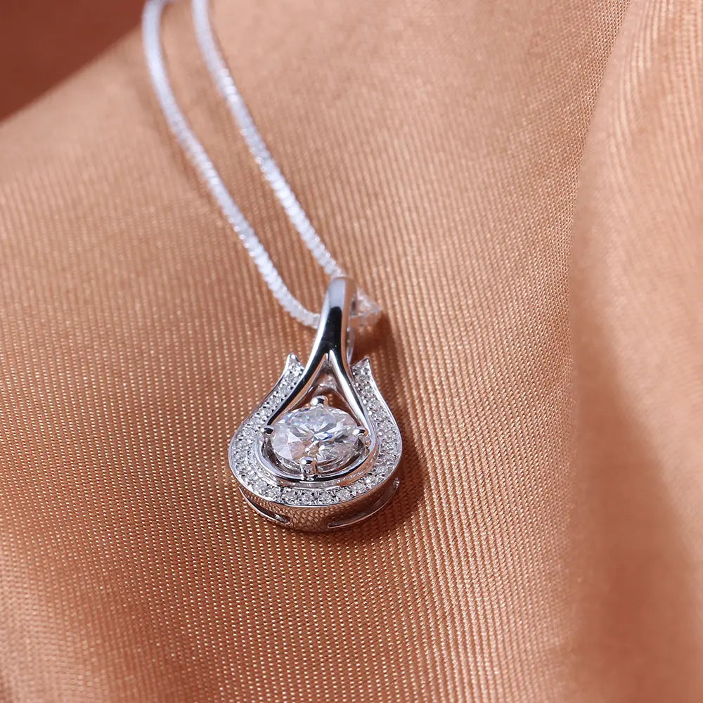 18k White Gold Moissanite Necklace / Pendant 0.5ct Center Stone Moissanite Engagement Rings & Jewelry | Luxus Moissanite