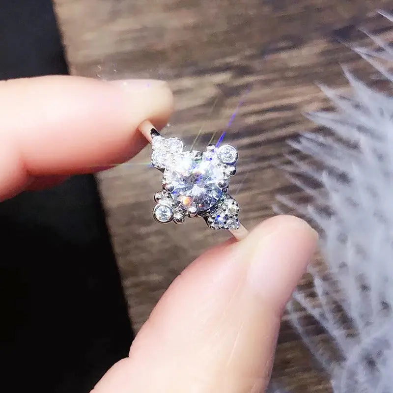White Gold Plated Silver Moissanite Ring 1ct Center Stone Moissanite Engagement Rings & Jewelry - White Gold Plated Silver Moissanite Wedding Ring 1 Carat Center Stone| Luxus Moissanite