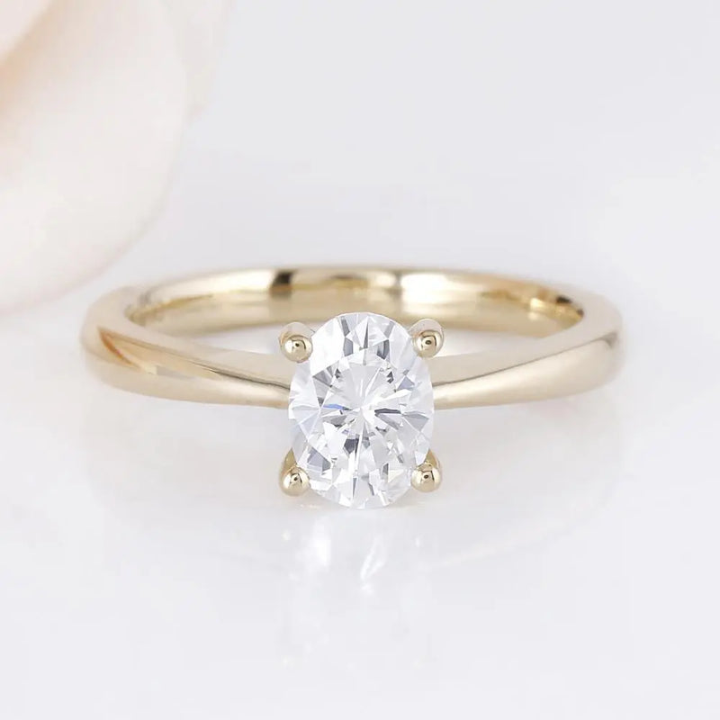 10k / 14k / 18k Yellow Gold Oval Cut Solitaire Moissanite Ring 1ct Moissanite Engagement Rings & Jewelry | Luxus Moissanite