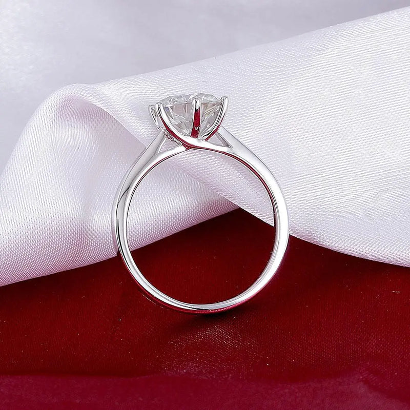 10k / 14k White Gold Solitaire Moissanite Ring 2ct or 3ct Moissanite Engagement Rings & Jewelry | Luxus Moissanite