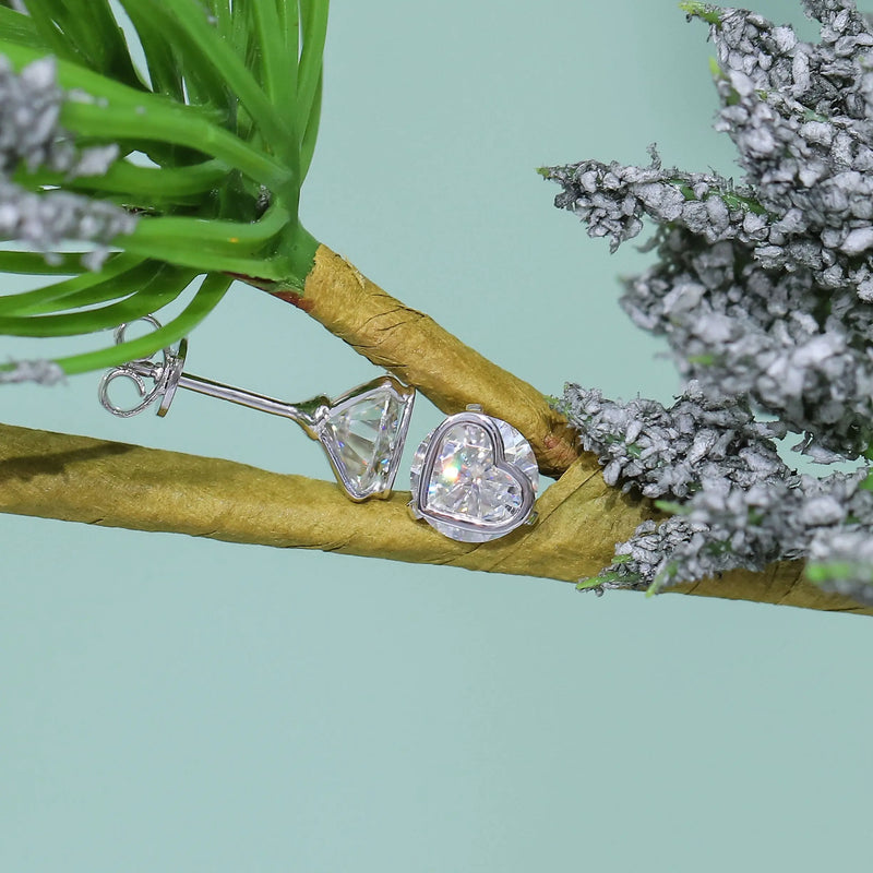 10k White Gold and Platinum Plated Silver Heart Moissanite Earrings 2ctw Moissanite Engagement Rings & Jewelry | Luxus Moissanite