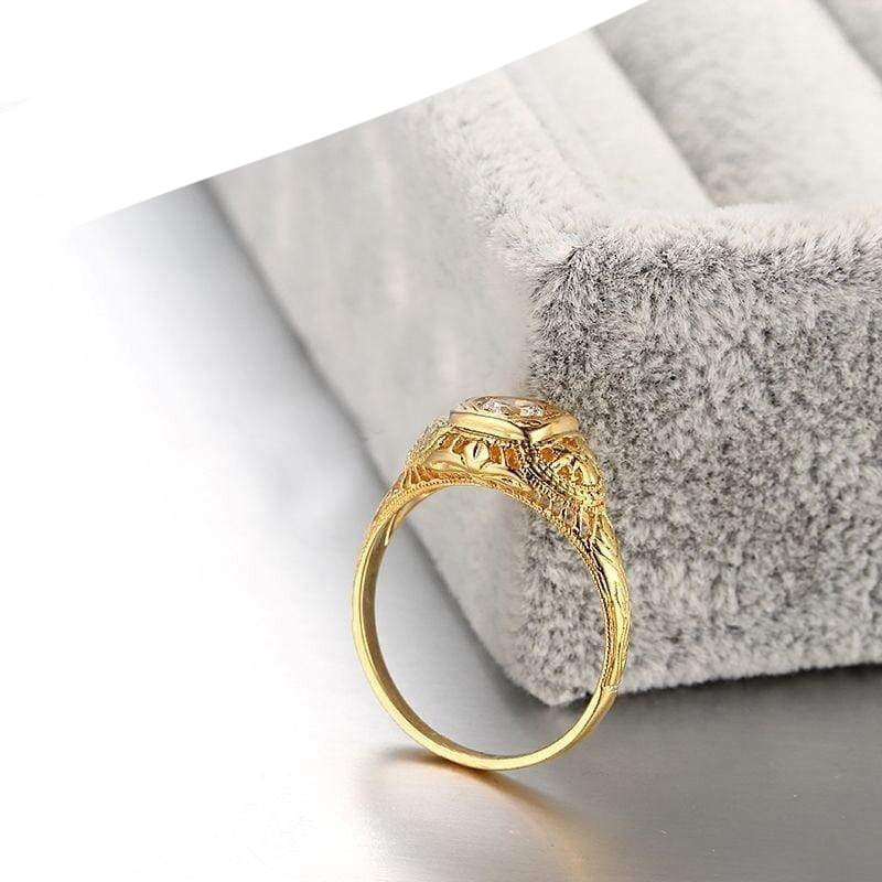 10k Yellow Gold Vintage Moissanite Ring 0.3ct Moissanite Engagement Rings & Jewelry | Luxus Moissanite