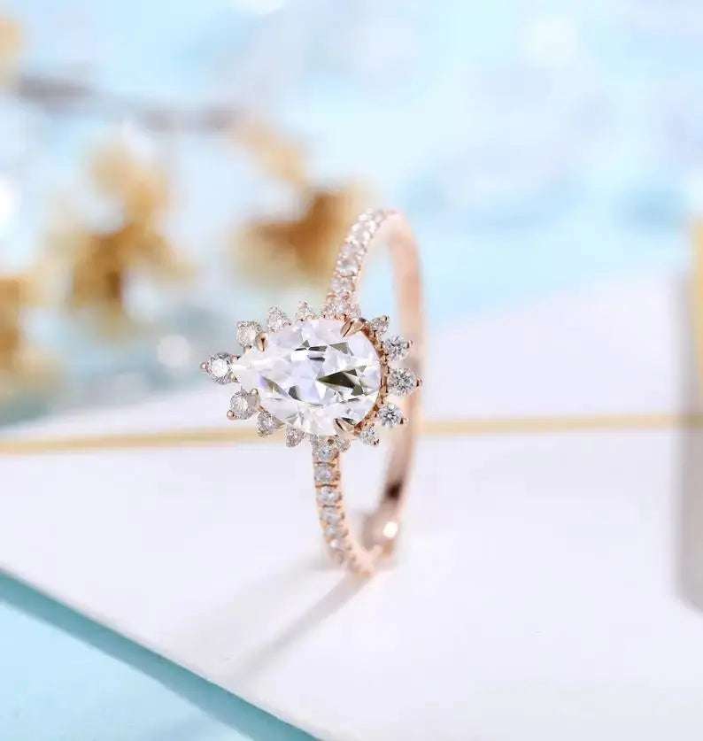 14K ROSE GOLD PEAR SHAPED MOISSANITE HALO ENGAGEMENT RING 1CT Moissanite Engagement Rings & Jewelry | Luxus Moissanite