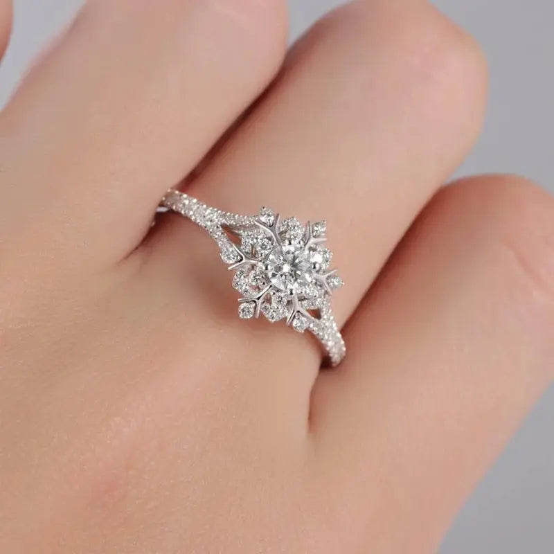 14K WHITE GOLD SNOW FLAKE MOISSANITE ENGAGEMENT RING Moissanite Engagement Rings & Jewelry | Luxus Moissanite | Engagement Ring Snowflake