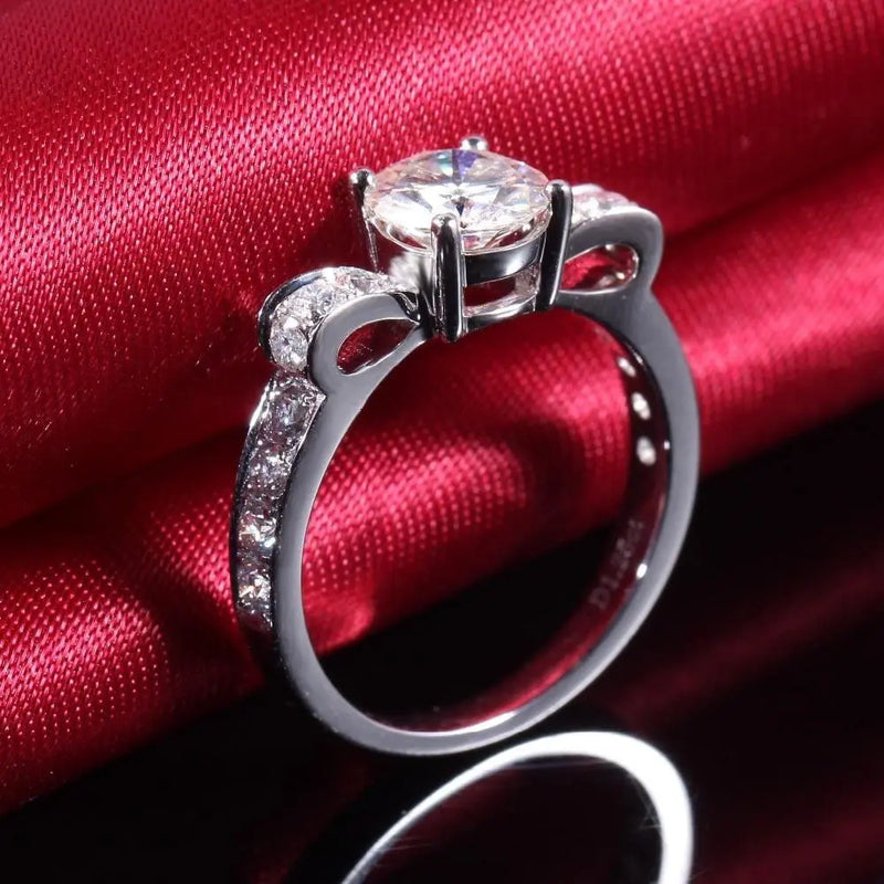 14k White Gold Moissanite Ring 1.6ct Total Moissanite Engagement Rings & Jewelry | Luxus Moissanite