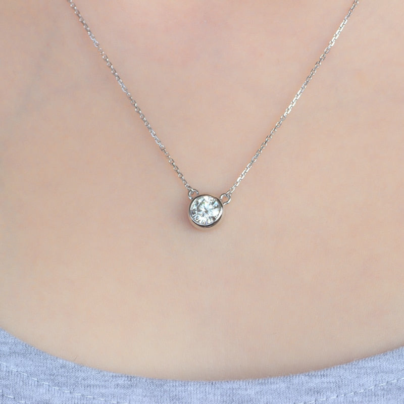 18k White Gold Bezel Set Moissanite Necklace 1ct Moissanite Engagement Rings & Jewelry | Luxus Moissanite