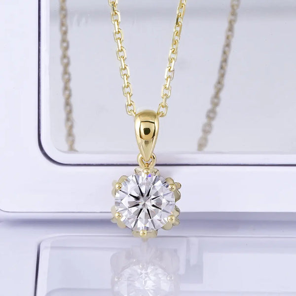 18k Yellow Gold Flower Shaped Moissanite Necklace 1ct Moissanite Engagement Rings & Jewelry | Luxus Moissanite