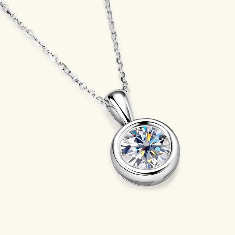 925 SILVER BEZEL SET MOISSANITE PENDANT NECKLACE 2CT Moissanite Engagement Rings & Jewelry | Luxus Moissanite