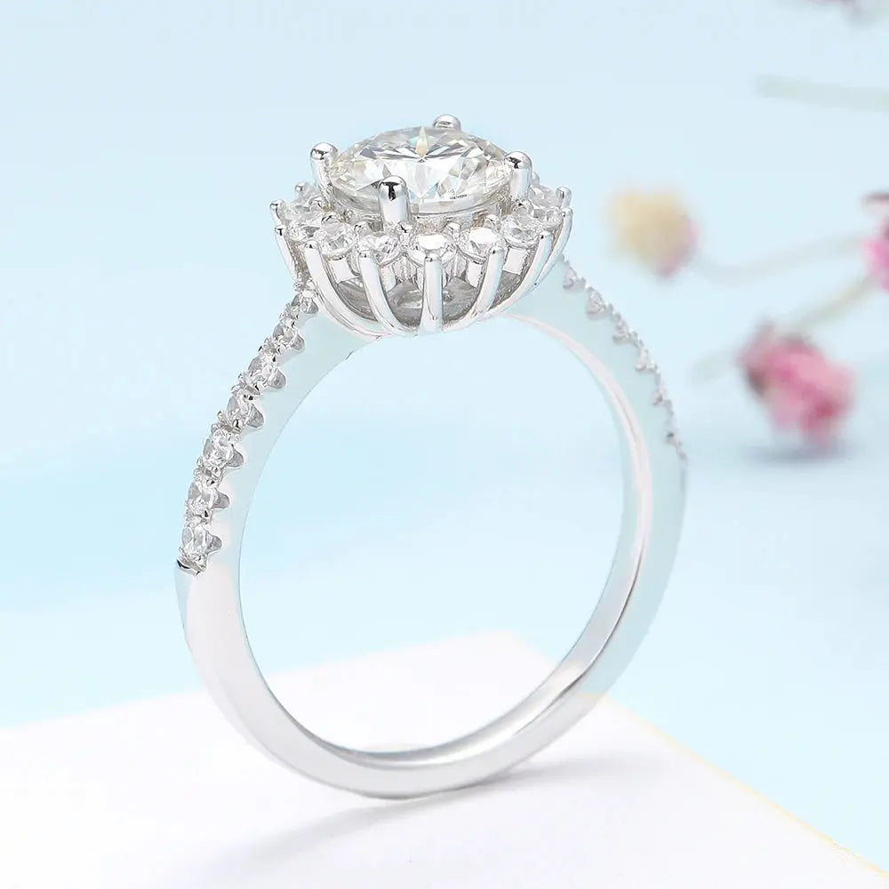 PLATINUM PLATED SILVER MOISSANITE HALO ENGAGEMENT RING 1CT Moissanite Engagement Rings & Jewelry | Luxus Moissanite Halo Moissanite Engagement Rings