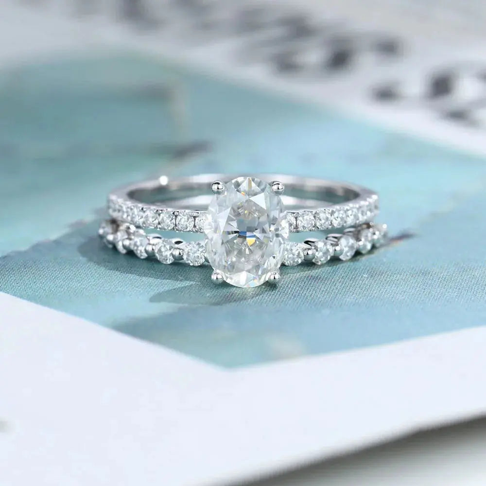 PLATINUM PLATED SILVER OVAL MOISSANITE HALF ETERNITY WEDDING RING 1CT Moissanite Engagement Rings & Jewelry | Luxus Moissanite