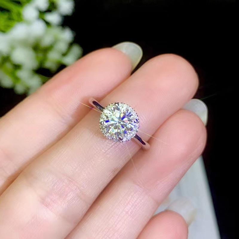 Platinum Plated Silver Halo Moissanite Ring 1ct - 2ct Center Stones Moissanite Engagement Rings & Jewelry | Luxus Moissanite