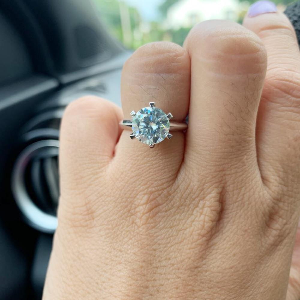 Moissanite Engagement Rings