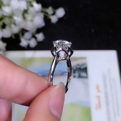 Platinum Plated Silver Vintage Solitaire Moissanite Ring 1.5ct Moissanite Engagement Rings & Jewelry | Luxus Moissanite