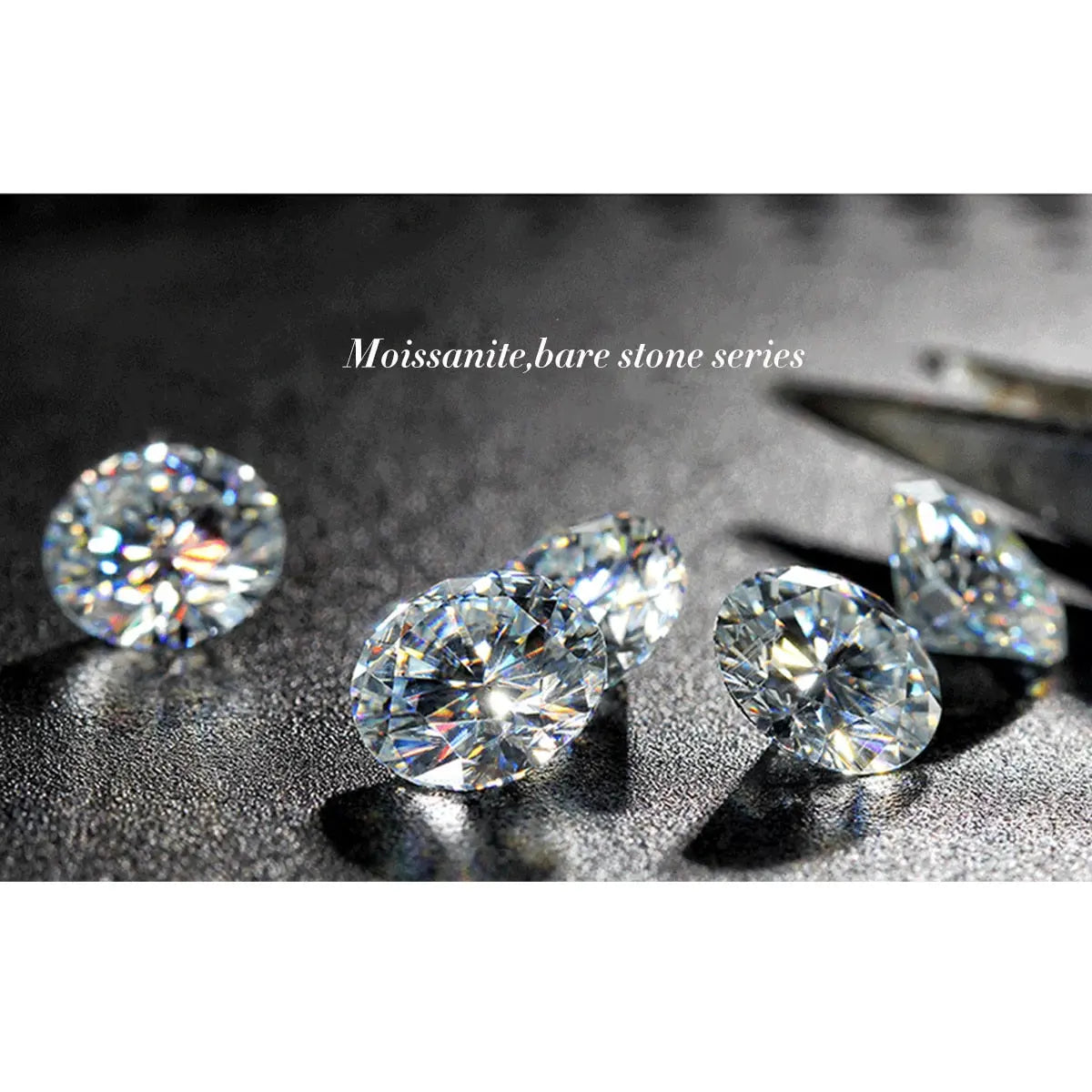 Round Cut Moissanite Loose Stones 5mm (0.5ct) - 12mm (6ct) options - DE Moissanite Engagement Rings & Jewelry | Luxus Moissanite