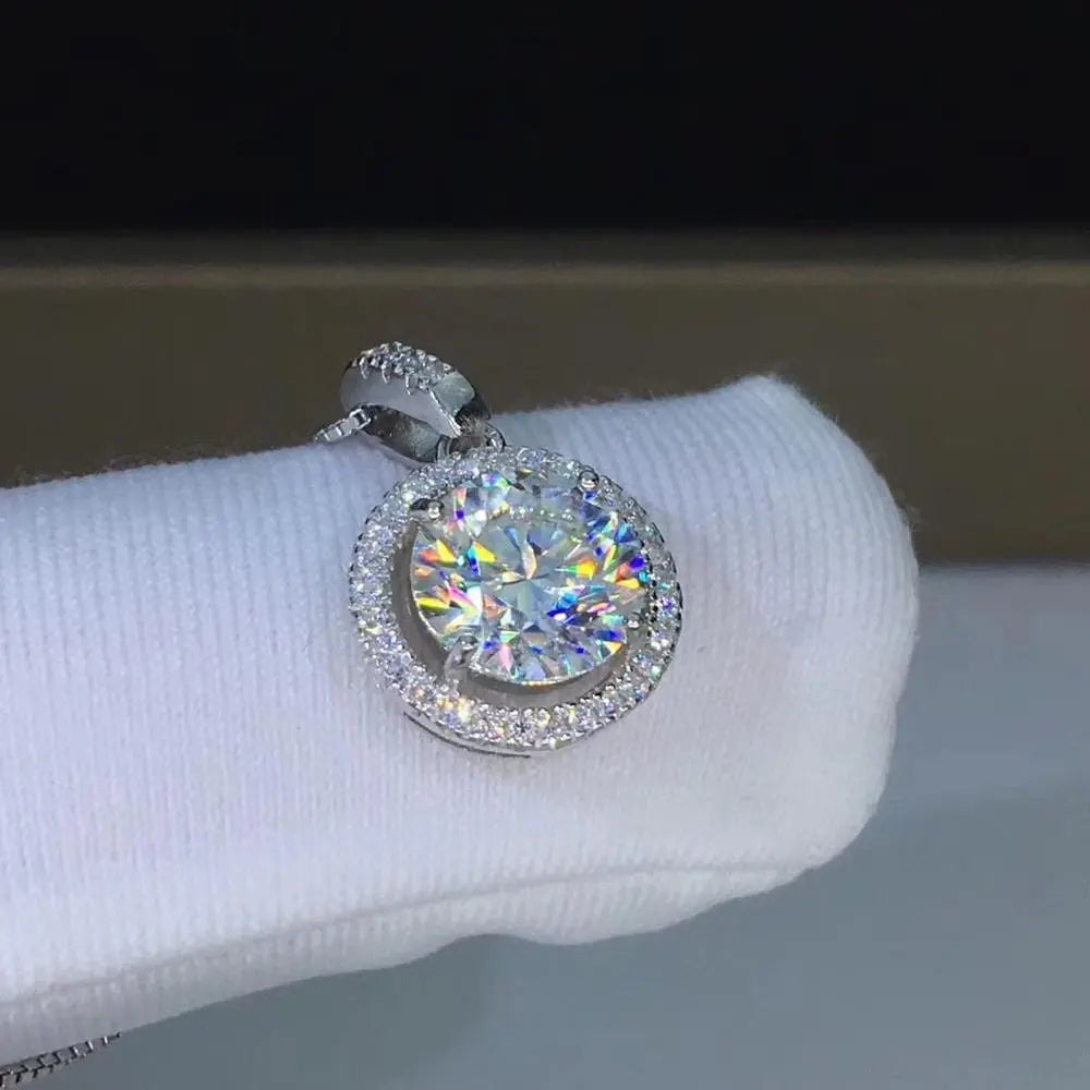 Silver Halo Moissanite Necklace / Pendant 1ct Center Stone Moissanite Engagement Rings & Jewelry | Luxus Moissanite | best necklace pendants