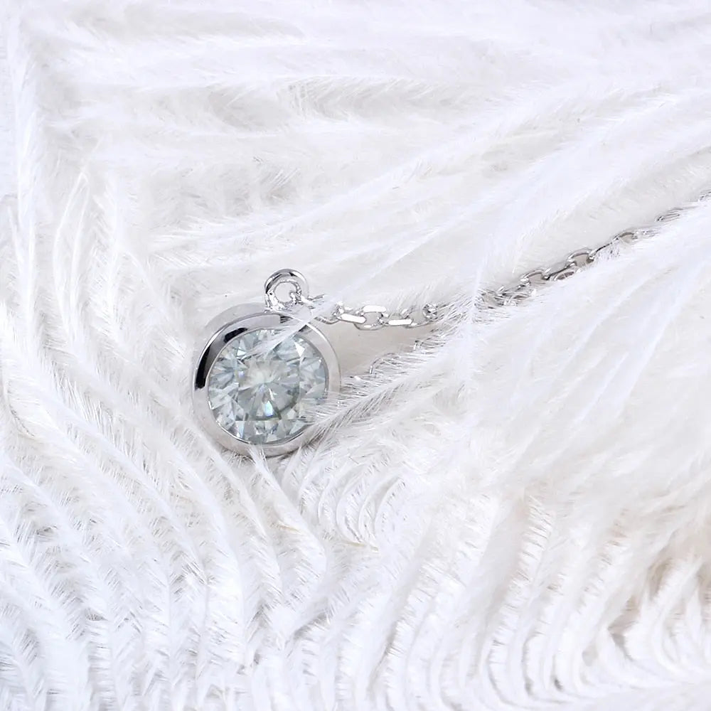 Slight Blue Moissanite Stone Necklace Platinum Plated Silver 1ct Moissanite Engagement Rings & Jewelry | Luxus Moissanite