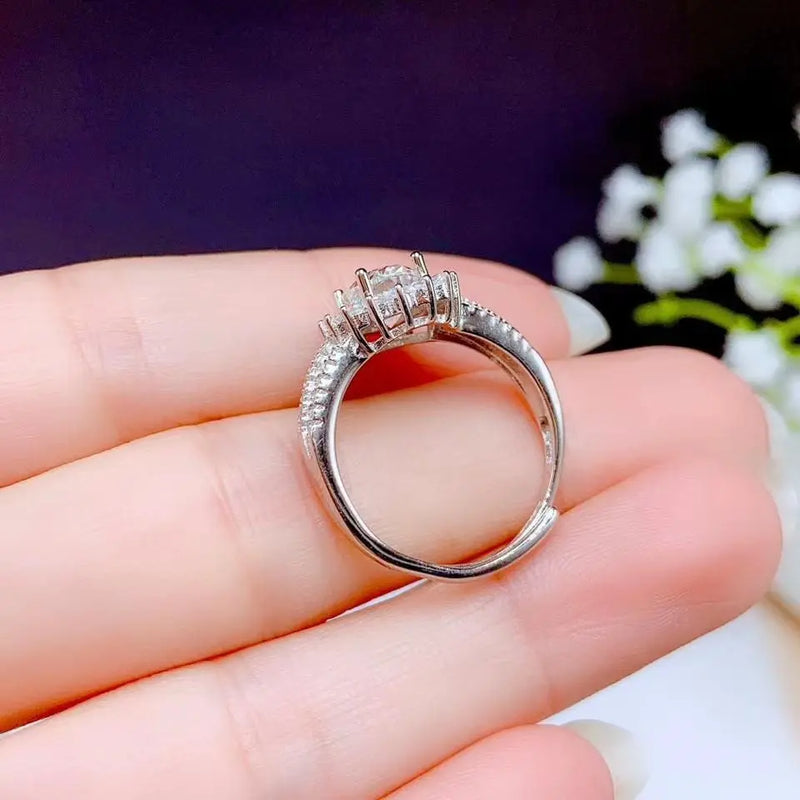 White Gold Plated Silver Halo Moissanite Ring 1.5ct Center Stone Moissanite Engagement Rings & Jewelry | Luxus Moissanite