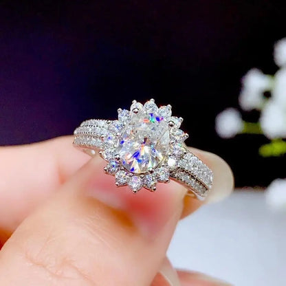 White Gold Plated Silver Halo Moissanite Ring 1.5ct Center Stone Moissanite Engagement Rings & Jewelry | Luxus Moissanite