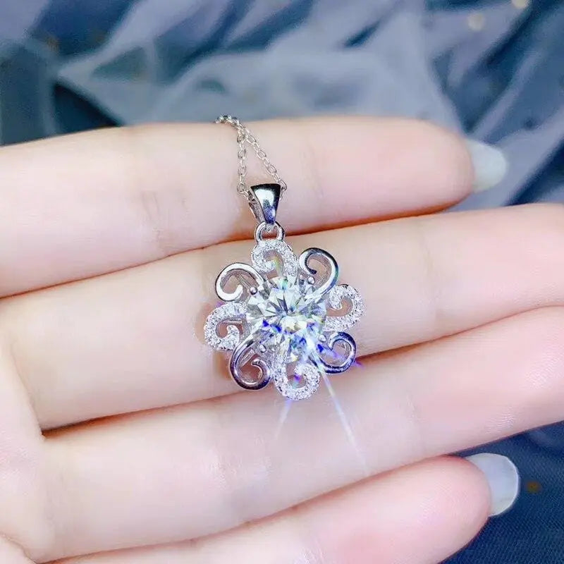 White Gold Plated Silver Moissanite Necklace 2ct Center Stone Moissanite Engagement Rings & Jewelry | Luxus Moissanite