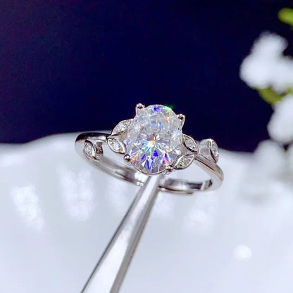 White Gold Plated Silver Moissanite Ring 1.5ct Center Stone Moissanite Engagement Rings & Jewelry | Luxus Moissanite | Breathtaking Engagement Rings