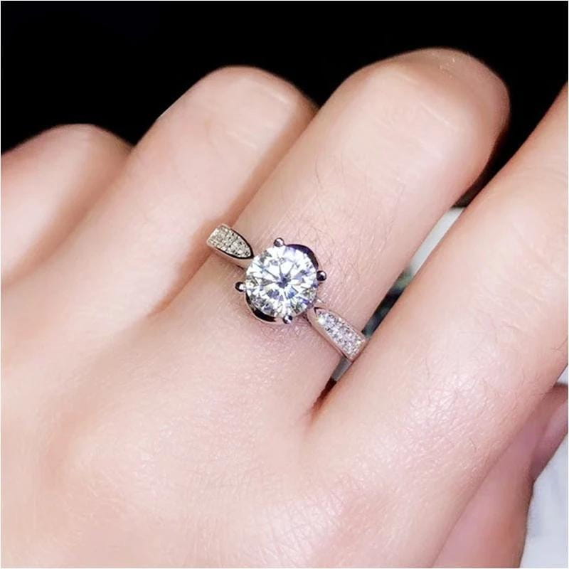 White Gold Plated Silver Moissanite Ring 1ct Moissanite Engagement Rings & Jewelry - Moissanite Ring for Sale | Luxus Moissanite