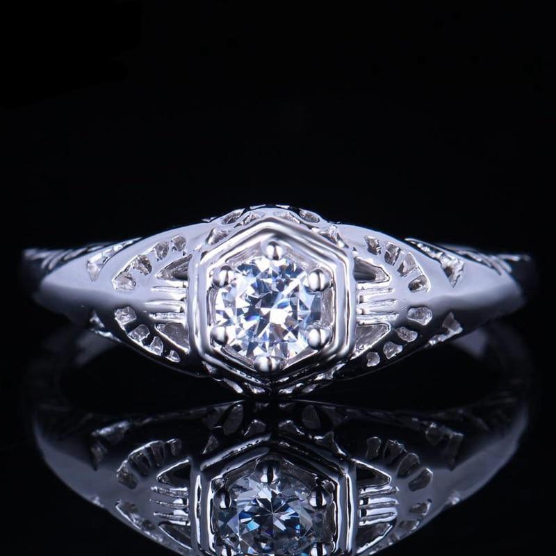 White Gold Plated Silver Vintage Moissanite Ring 0.3ct Moissanite Engagement Rings & Jewelry | Luxus Moissanite