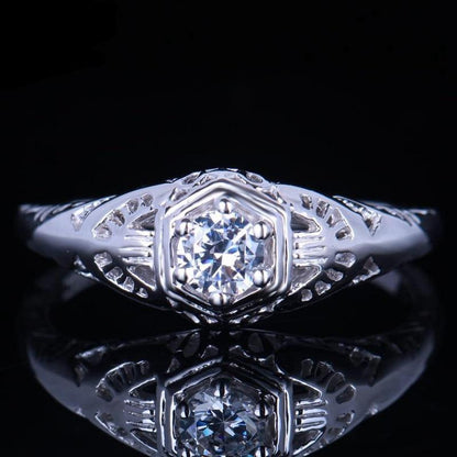 White Gold Plated Silver Vintage Moissanite Ring 0.3ct Moissanite Engagement Rings & Jewelry | Luxus Moissanite