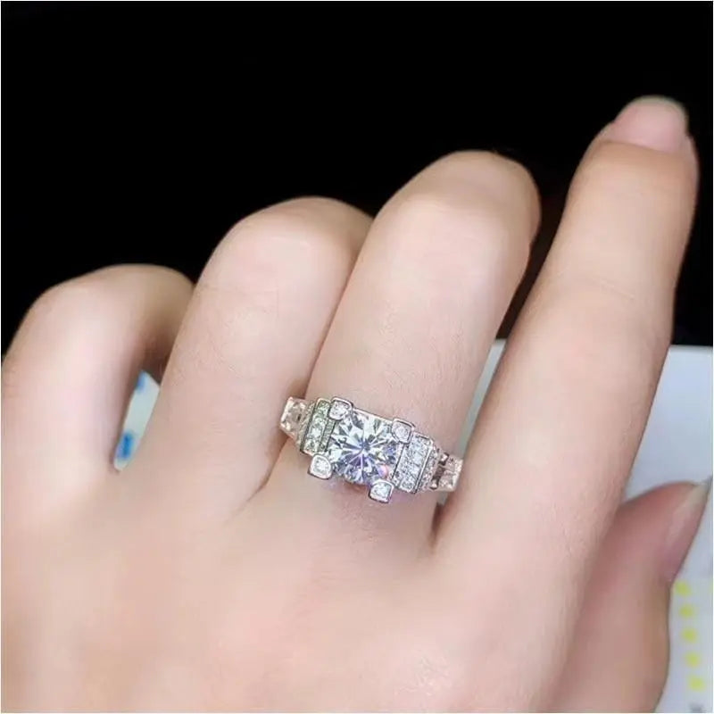 White Gold Plated Silver Vintage Moissanite Ring 1ct Center Stone Moissanite Engagement Rings & Jewelry | Luxus Moissanite