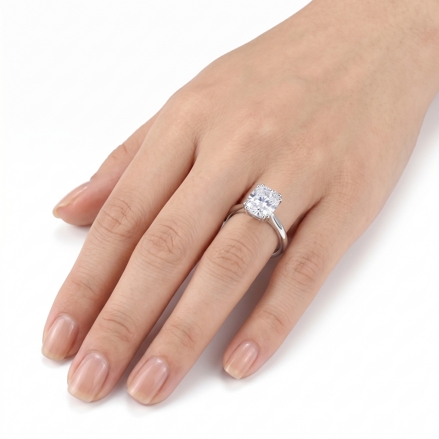 14k White Gold Oval Cut Moissanite Ring 1ct