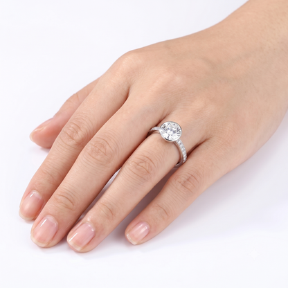 10k / 14k White Gold Moissanite Ring 1ct Center Stone