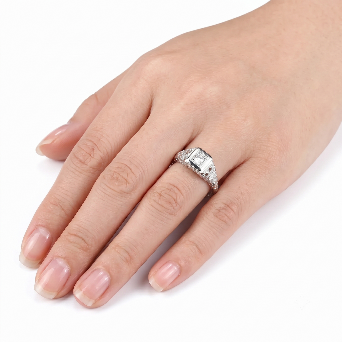 10k White Gold Vintage / Unique Moissanite Ring 0.1ct / Wedding Ring Vintage