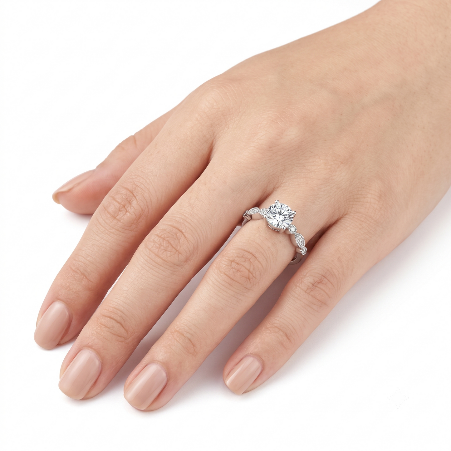 14k White Gold Moissanite Fantasy Ring 0.8ct Center Stone