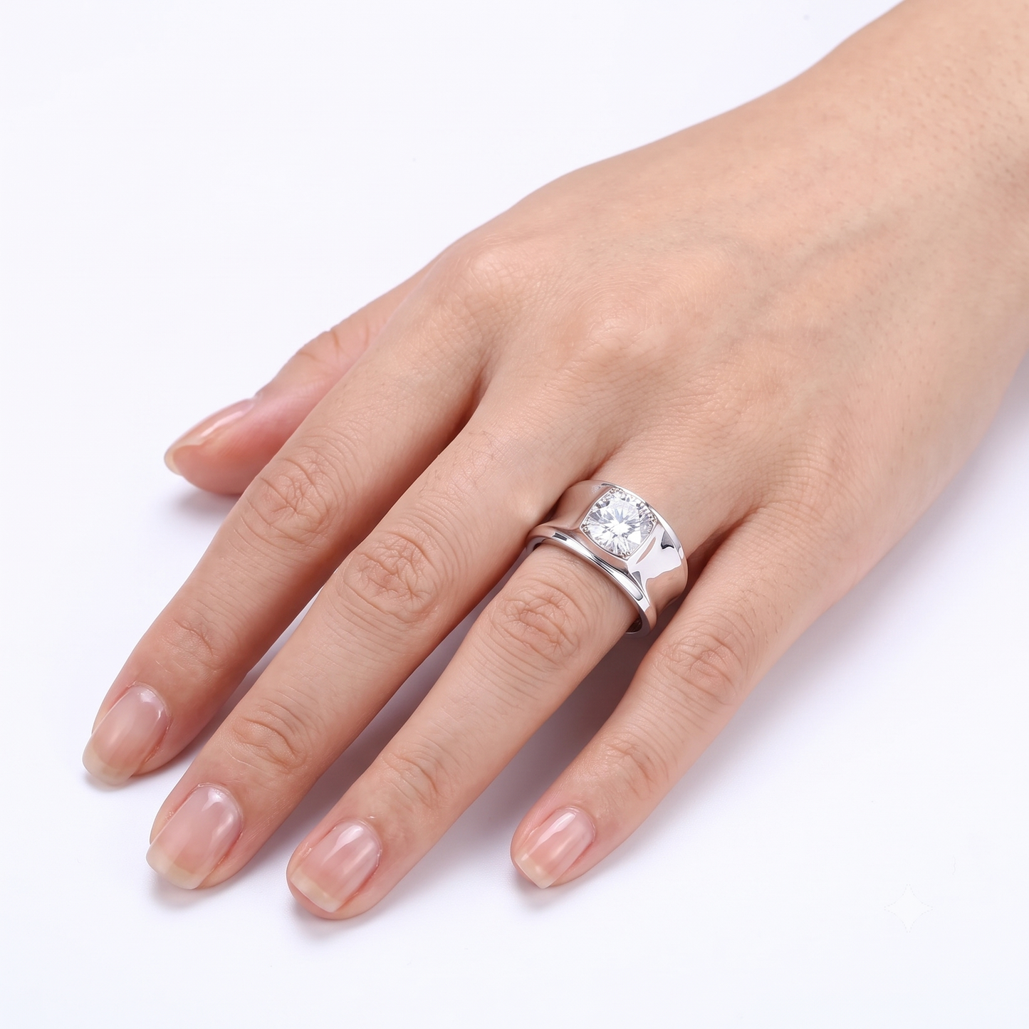 Platinum Plated Silver Wide Band Women Moissanite Ring 2ct