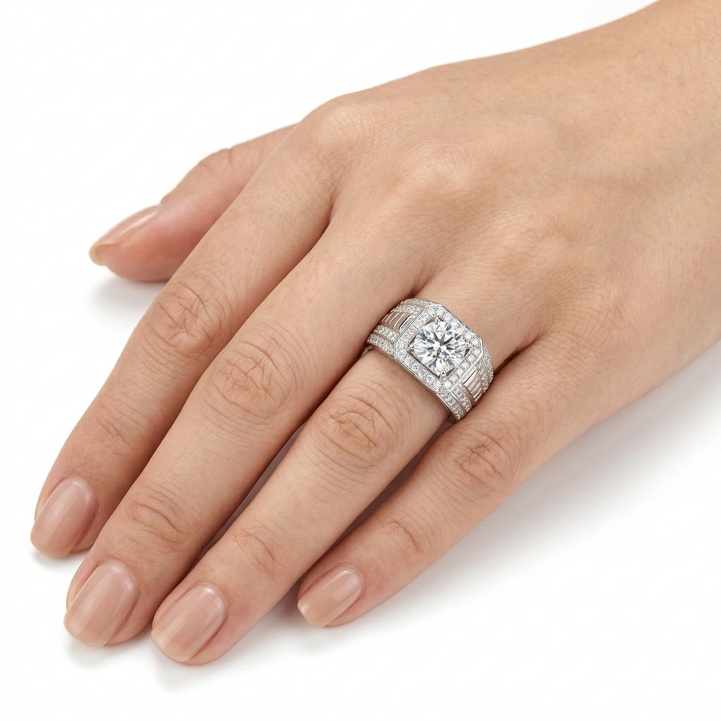 White Gold Plated Silver Wide Band Halo Moissanite Beautiful Engagement Rings for Her 2ct